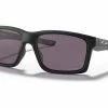 Oakley Mainlink XL Sunglasses 1 Oakley Mainlink XL Sunglasses -Golf Accessories Sales Store 888392428332 std shad qt
