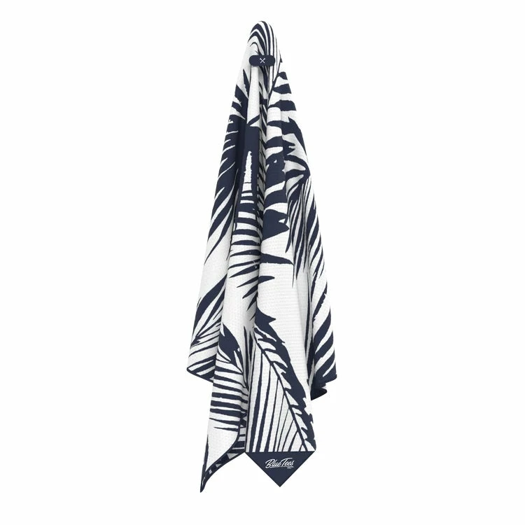 Blue Tees 4-in-1 Microfiber Magnetic Caddie Golf Towel 18" X 39" 3 Blue Tees 4-in-1 Microfiber Magnetic Caddie Golf Towel 18" X 39"